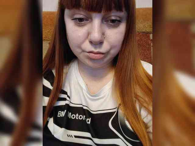 MilfaSguirt webcam