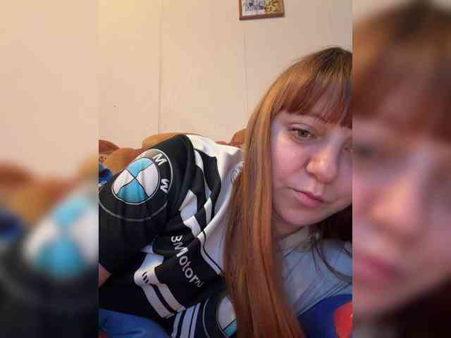 MilfaSguirt webcam