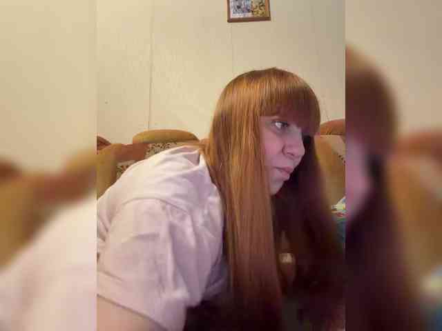 MilfaSguirt webcam
