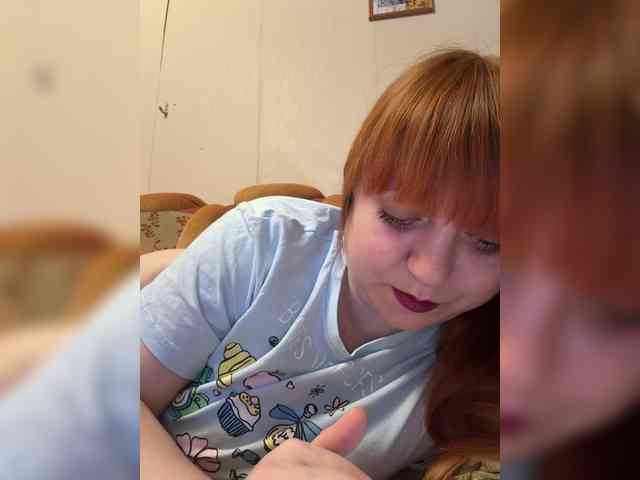 MilfaSguirt webcam