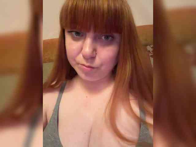 MilfaSguirt webcam