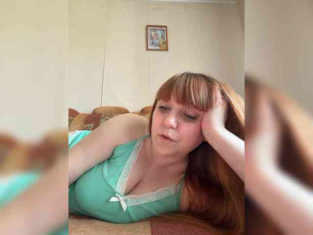 MilfaSguirt webcam