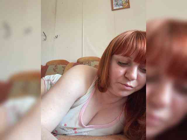 MilfaSguirt webcam