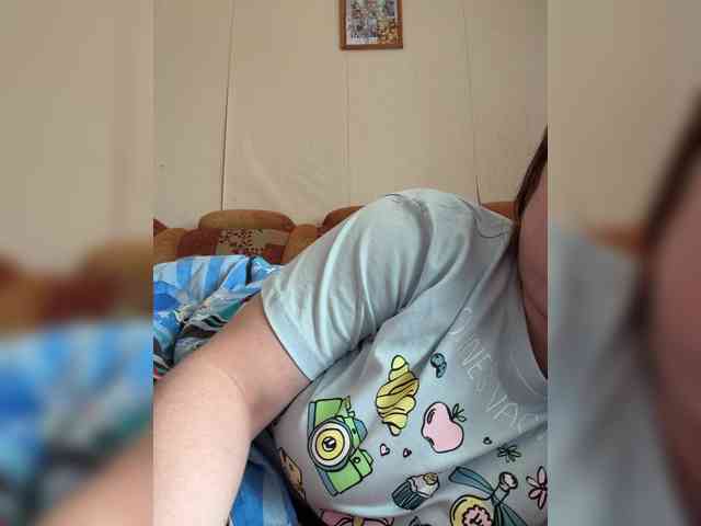 MilfaSguirt webcam