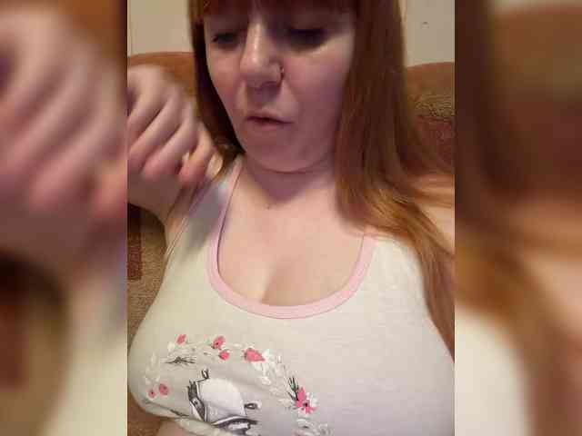 MilfaSguirt webcam