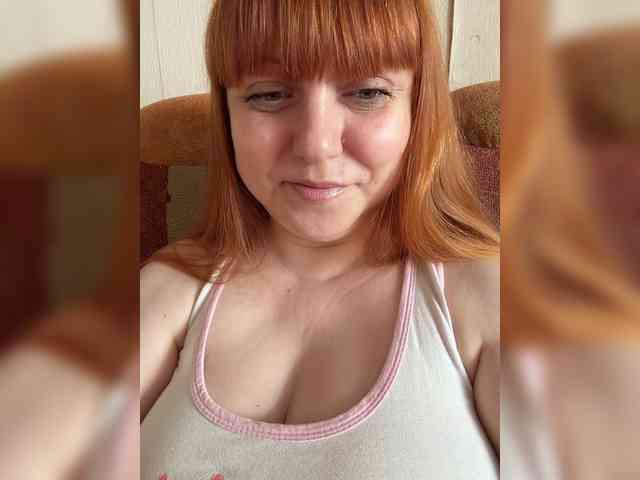 MilfaSguirt webcam