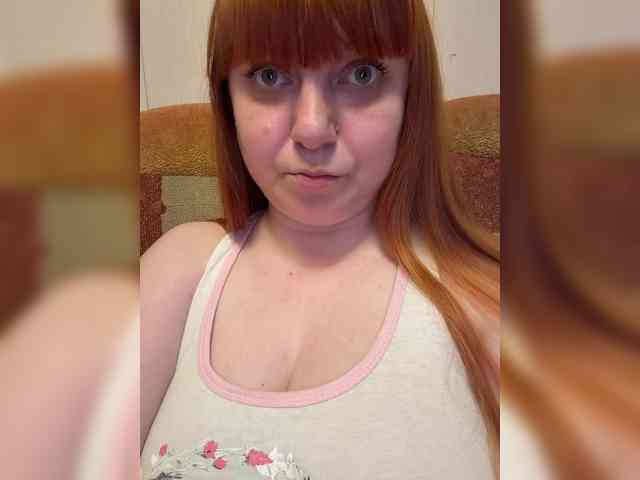 MilfaSguirt webcam