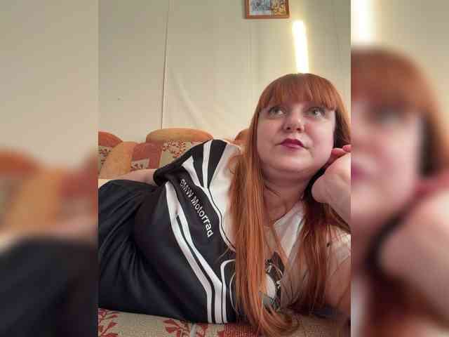 MilfaSguirt webcam