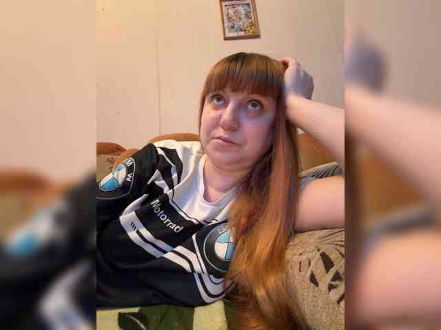 MilfaSguirt webcam