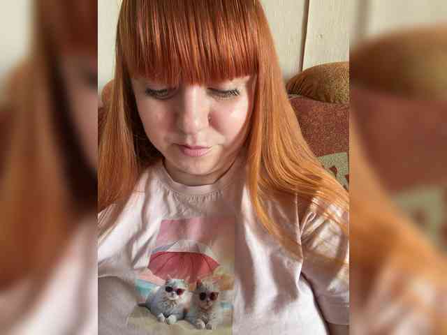 MilfaSguirt webcam