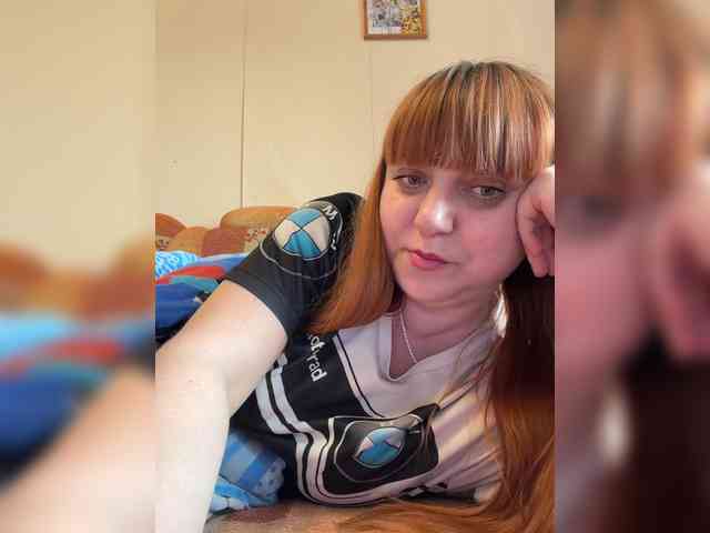 MilfaSguirt webcam