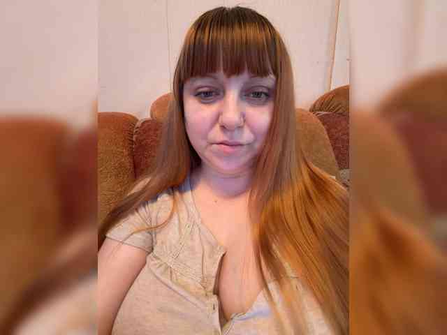 MilfaSguirt webcam