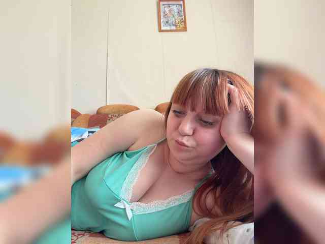 MilfaSguirt webcam