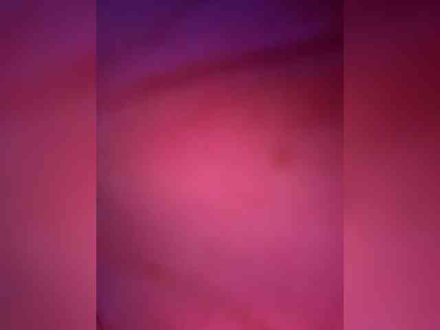 MilfaSguirt webcam