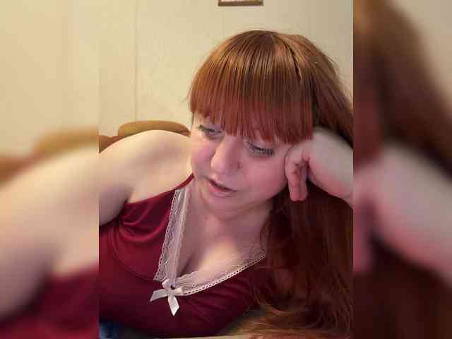 MilfaSguirt webcam