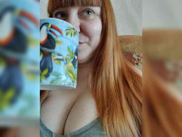 MilfaSguirt webcam