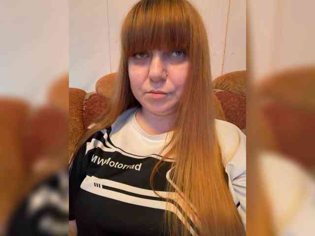 MilfaSguirt webcam