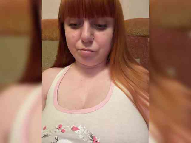 MilfaSguirt webcam