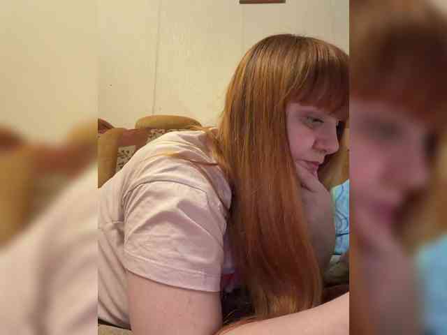 MilfaSguirt webcam