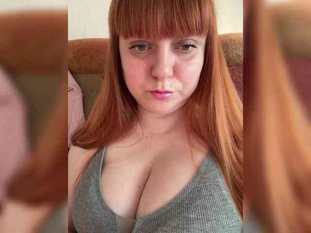 MilfaSguirt webcam