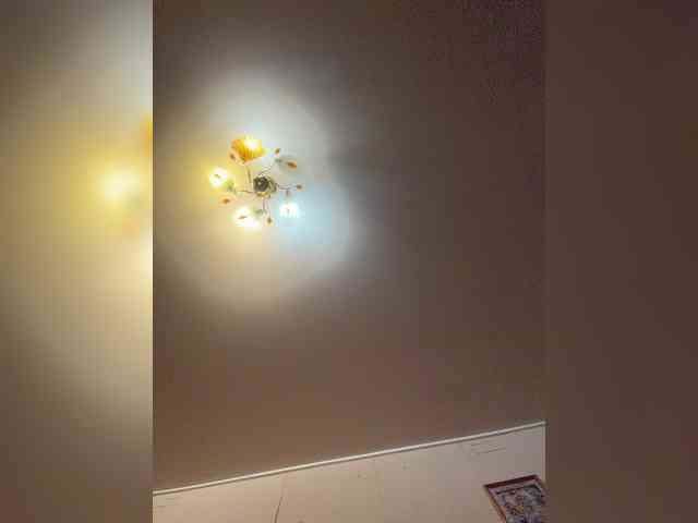 MilfaSguirt webcam