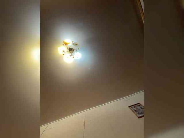 MilfaSguirt webcam
