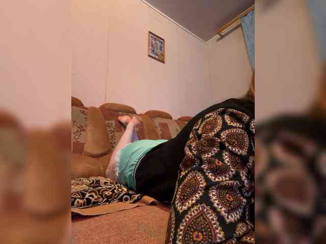 MilfaSguirt webcam
