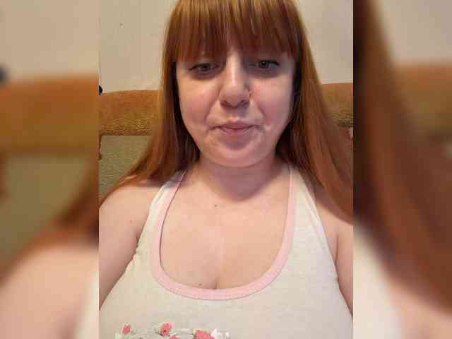 MilfaSguirt webcam