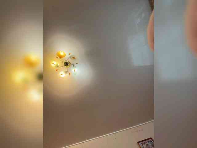 MilfaSguirt webcam