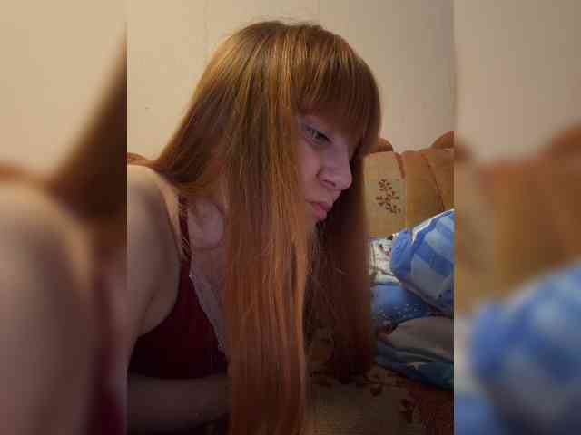 MilfaSguirt webcam