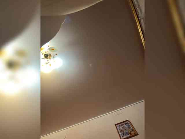 MilfaSguirt webcam