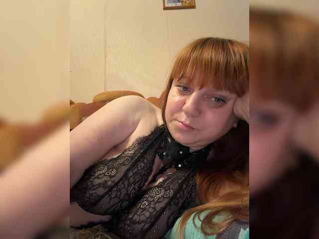 MilfaSguirt webcam