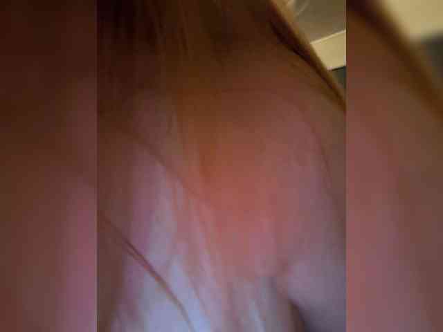 MilfaSguirt webcam