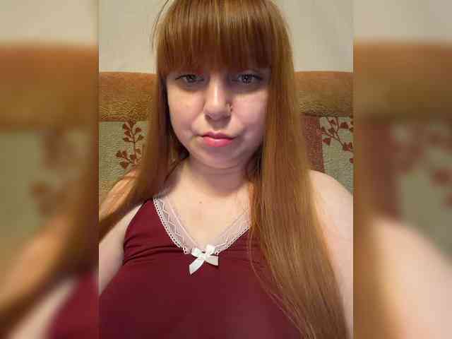 MilfaSguirt webcam