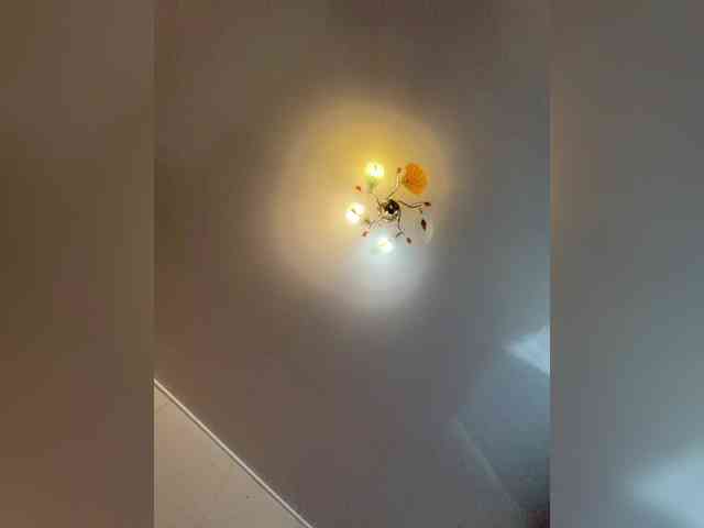 MilfaSguirt webcam