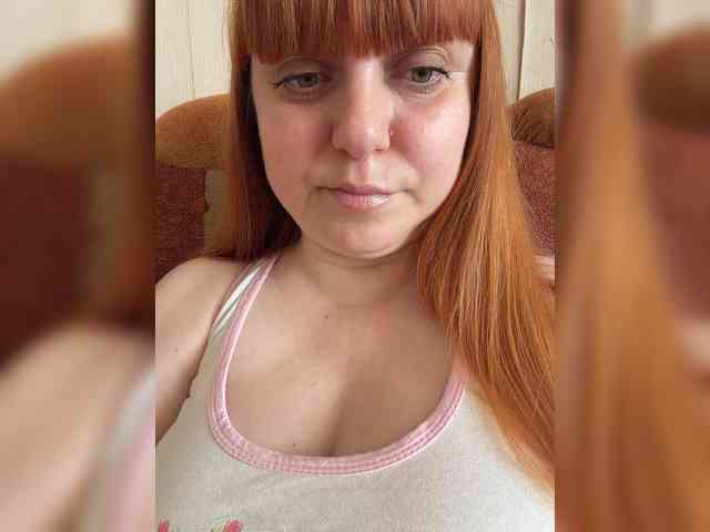 MilfaSguirt webcam