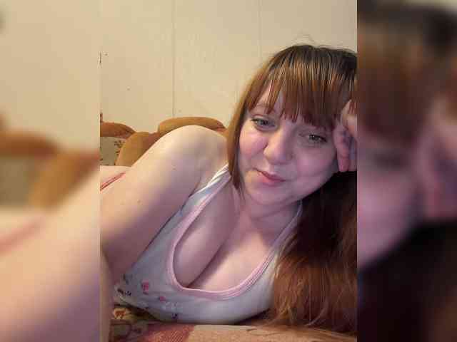 MilfaSguirt webcam