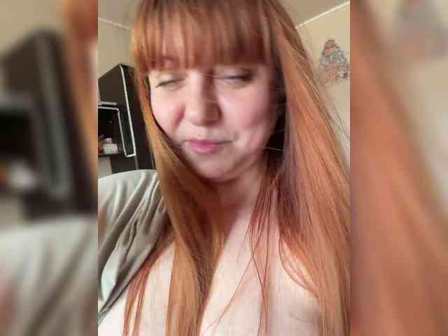 MilfaSguirt webcam