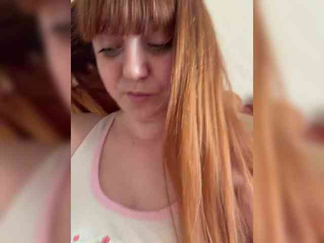 MilfaSguirt webcam