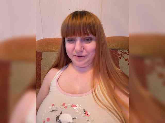MilfaSguirt webcam