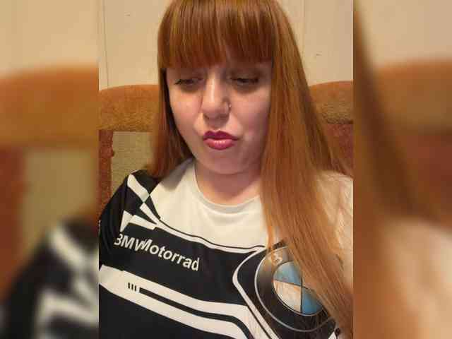 MilfaSguirt webcam