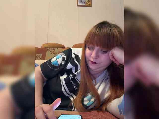 MilfaSguirt webcam