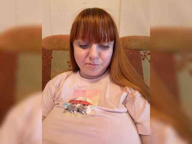 MilfaSguirt webcam