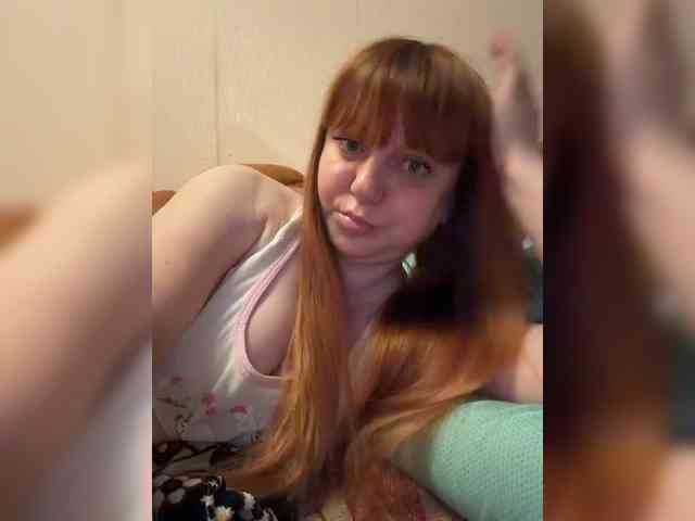 MilfaSguirt webcam