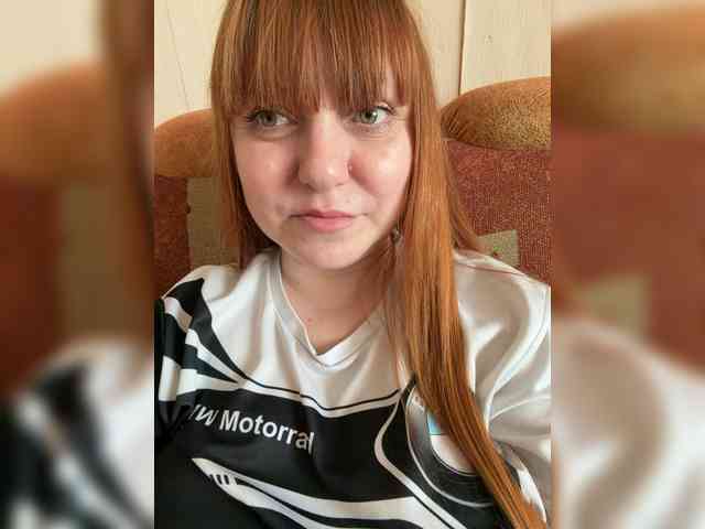 MilfaSguirt webcam