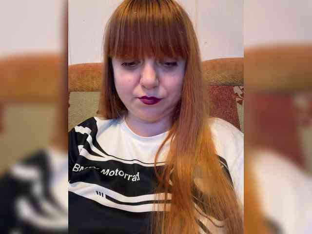 MilfaSguirt webcam