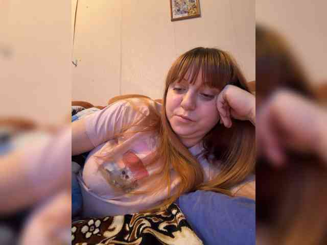 MilfaSguirt webcam