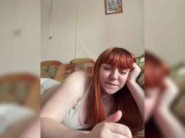 MilfaSguirt webcam