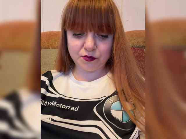 MilfaSguirt webcam