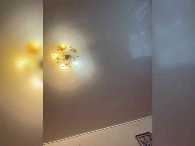 MilfaSguirt webcam